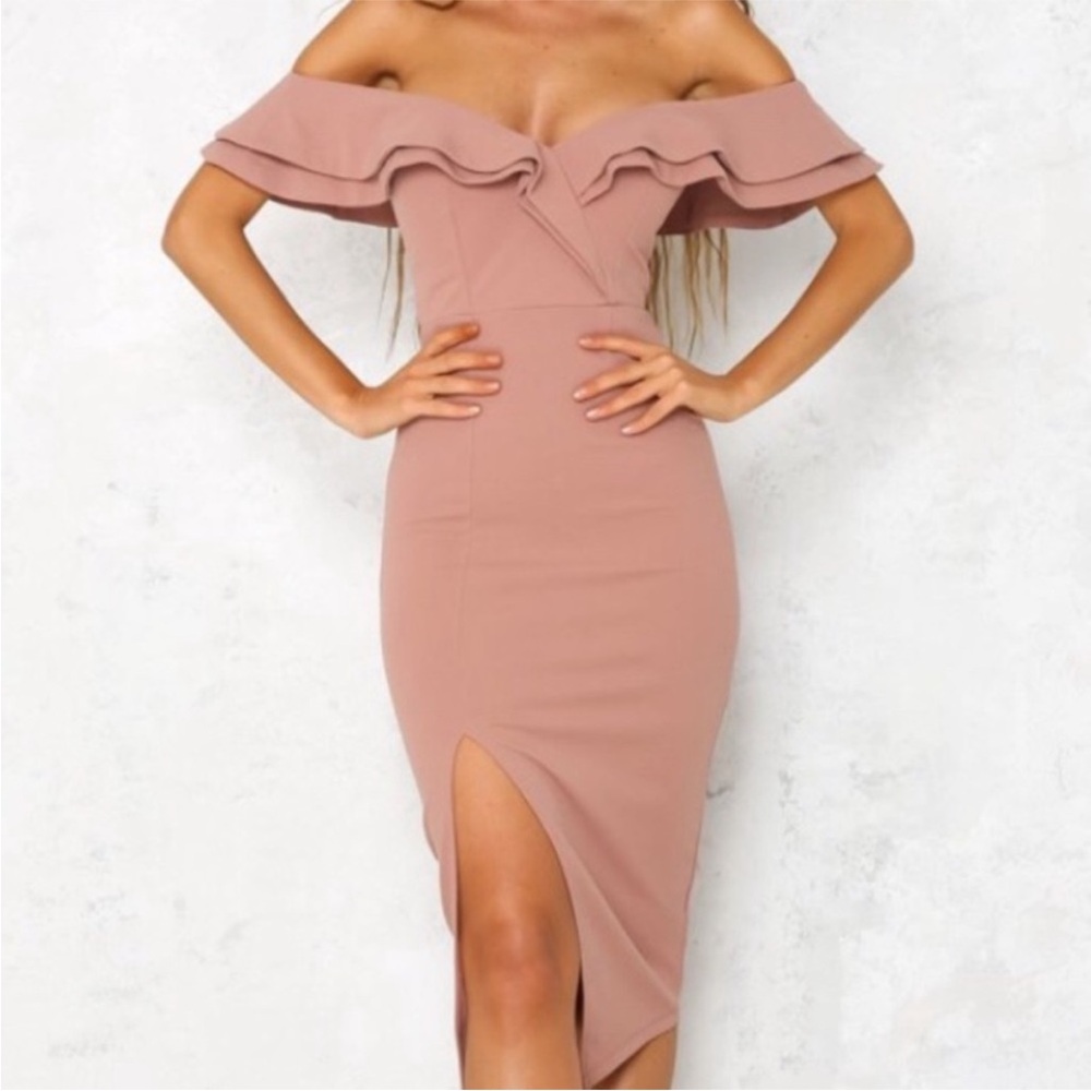 Elegant Off-Shoulder Pink Dress - Hello Molly